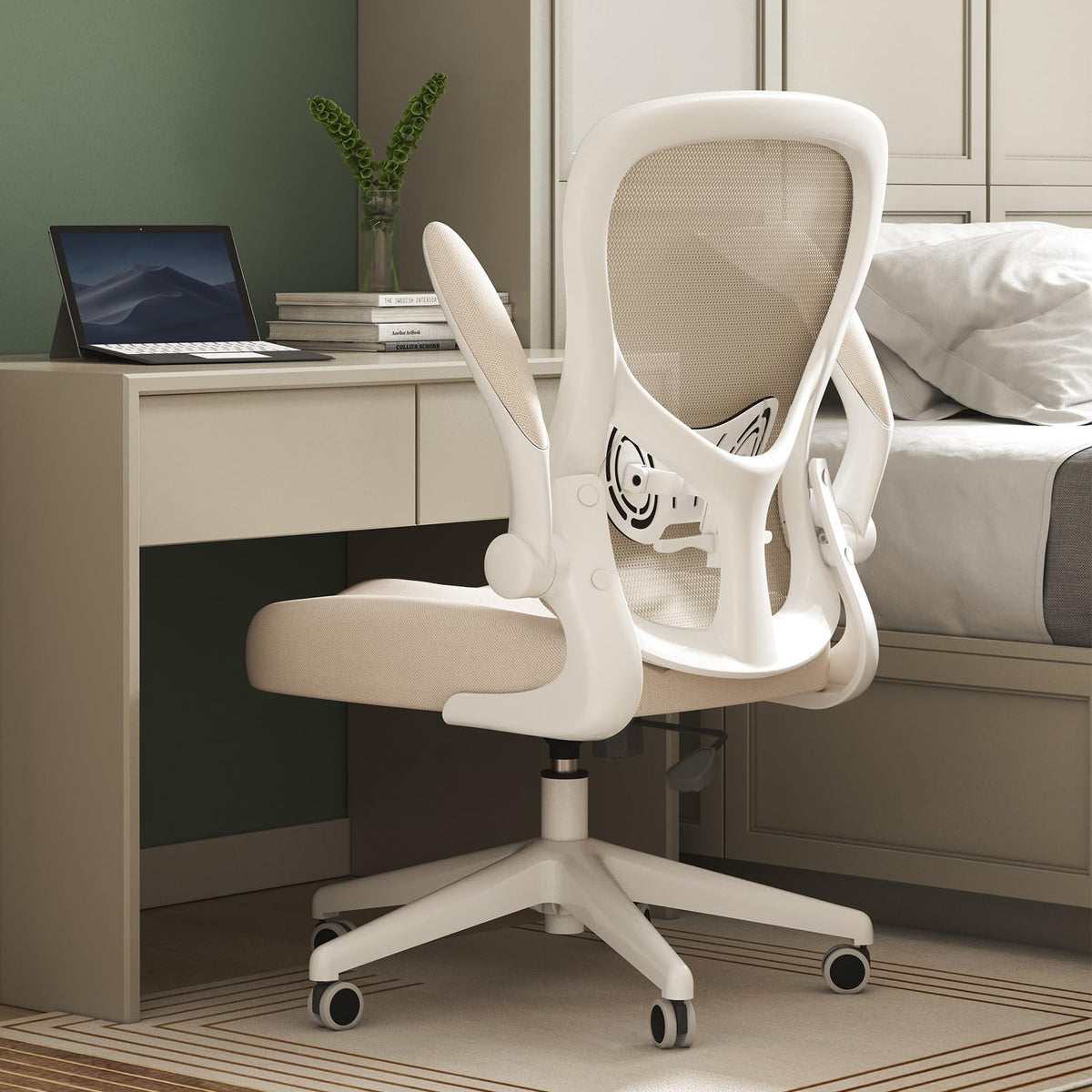 Hbada ErgoFlex Mesh Office Chair with Adjustable Support and Silent Wheels
