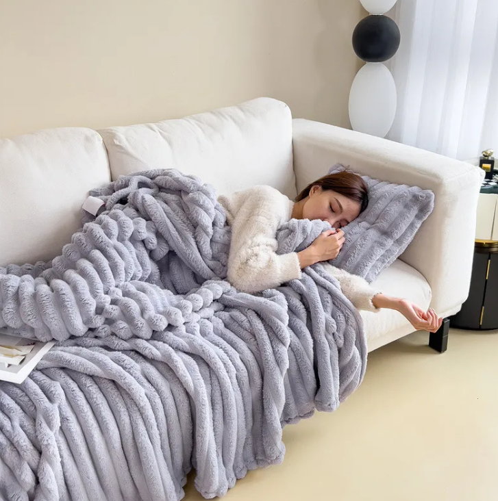 Thick Flannel Cozy Blanket