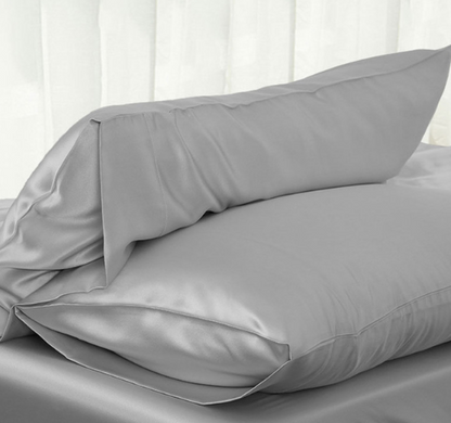 Elegant Satin Pillowcase - Sleek Design