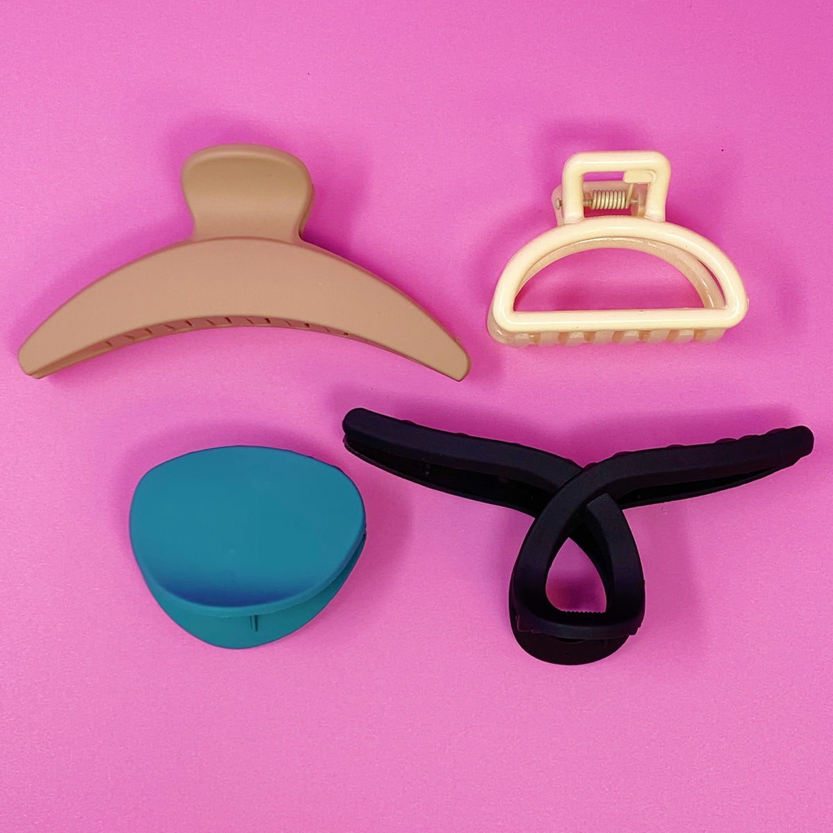 Daily Essential Hair Claw Pack