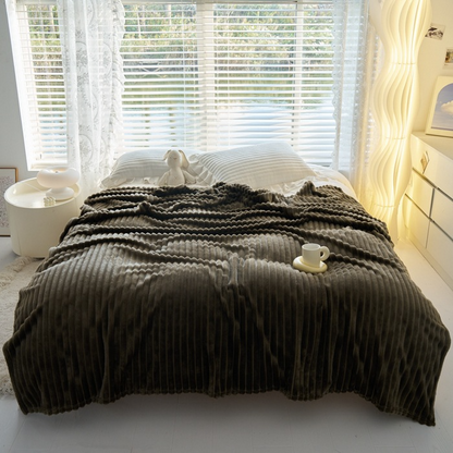 Rabbit Plush Anti-static Blanket