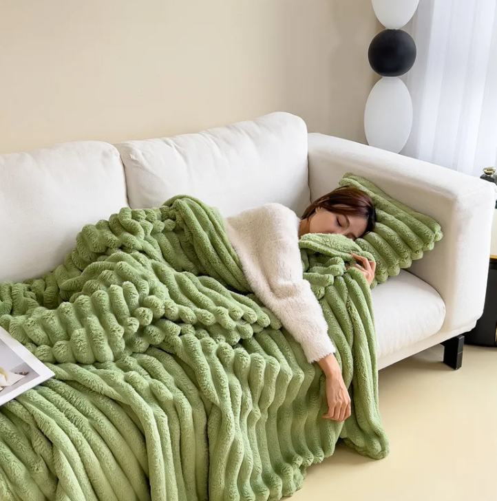 Thick Flannel Cozy Blanket