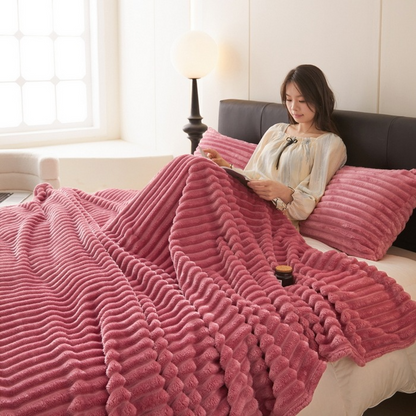 Rabbit Plush Anti-static Blanket