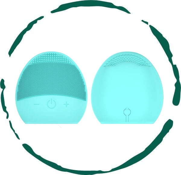 Luminous Skin Cleansing Brush