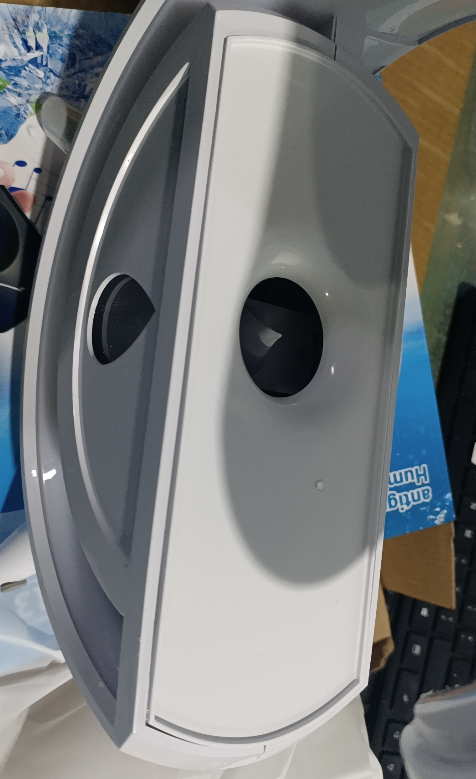 Gravity-Defying Mist Maker