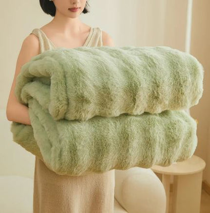 Cozy Fleece Throw