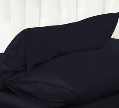 Elegant Satin Pillowcase - Sleek Design
