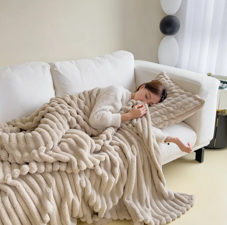 Thick Flannel Cozy Blanket